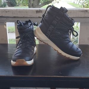 Northface ThermoBall Lace Up Snowboots